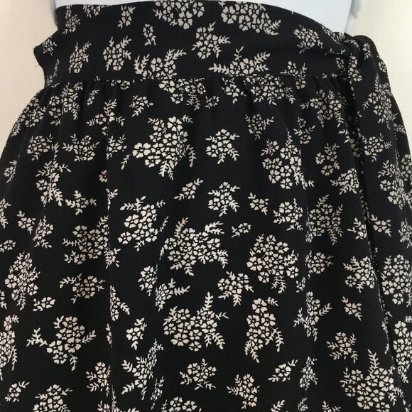 MICHAEL by Michael Kors Black and White Floral Ruffles Wrap Skirt Size XS - Picture 2 of 7
